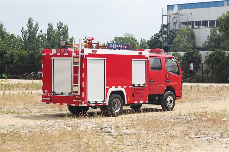 洒水车水泵保养周期与停机风险阈值：按运行小时与工况设置